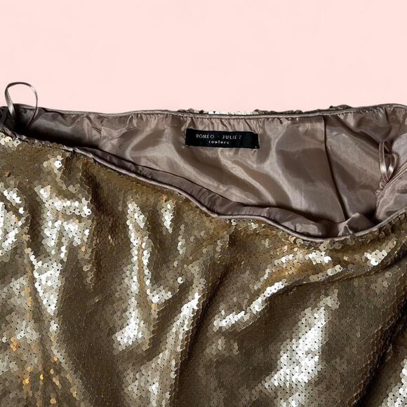 Romeo and juliet couture gold - Picture 3 of 5